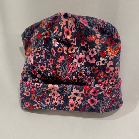 Bamboo Flower Beanie - Picture 2 of 2